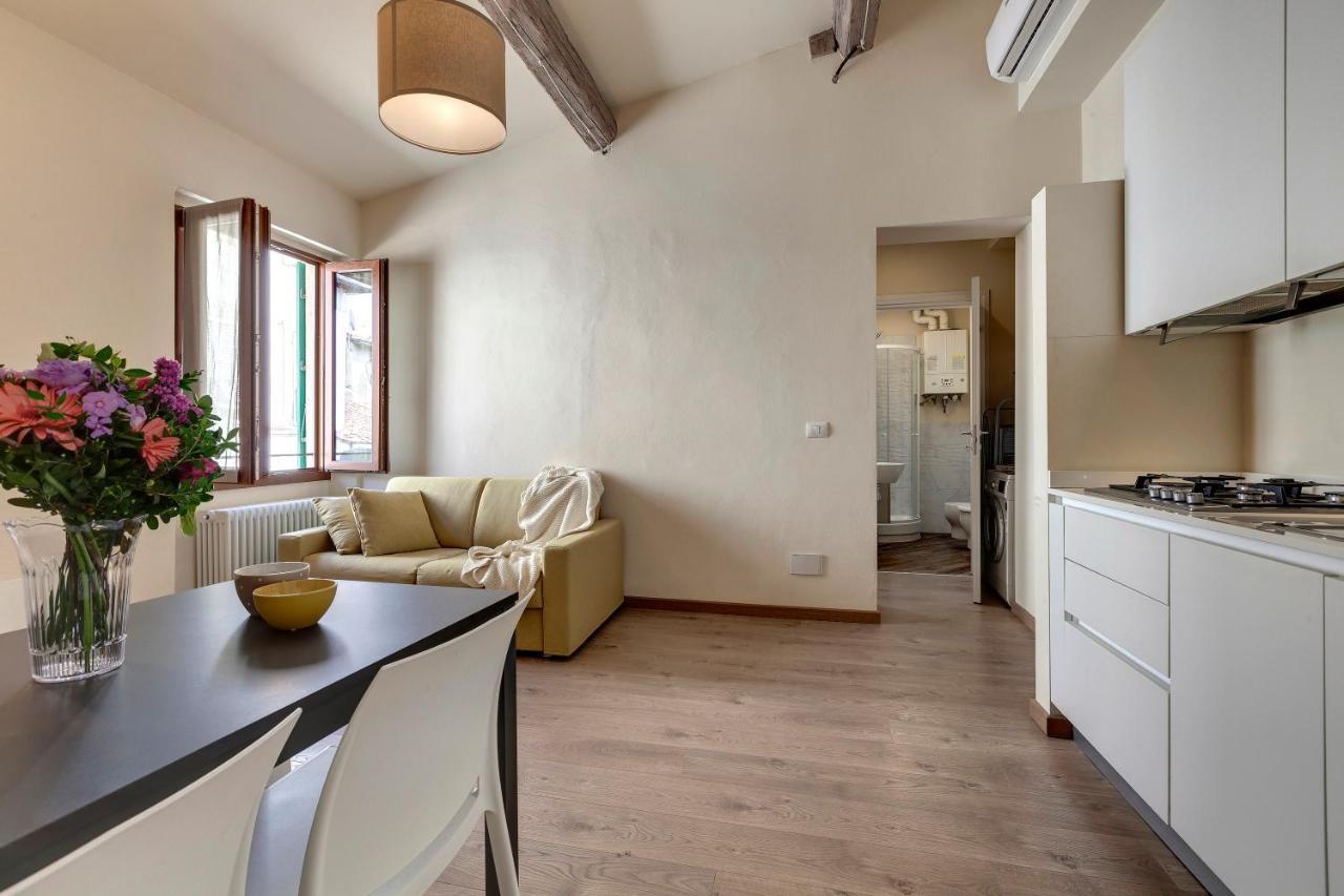 Santa Reparata Apartment By Mamo Florence Luaran gambar